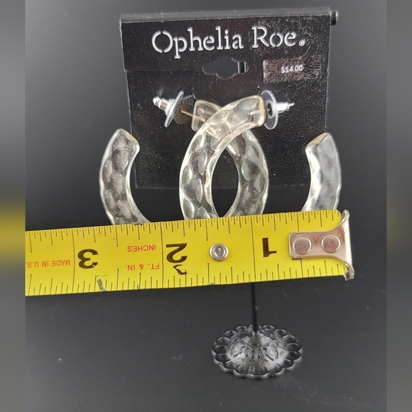 Clear acrylic hoop earrings BNWT - Picture 6 of 6